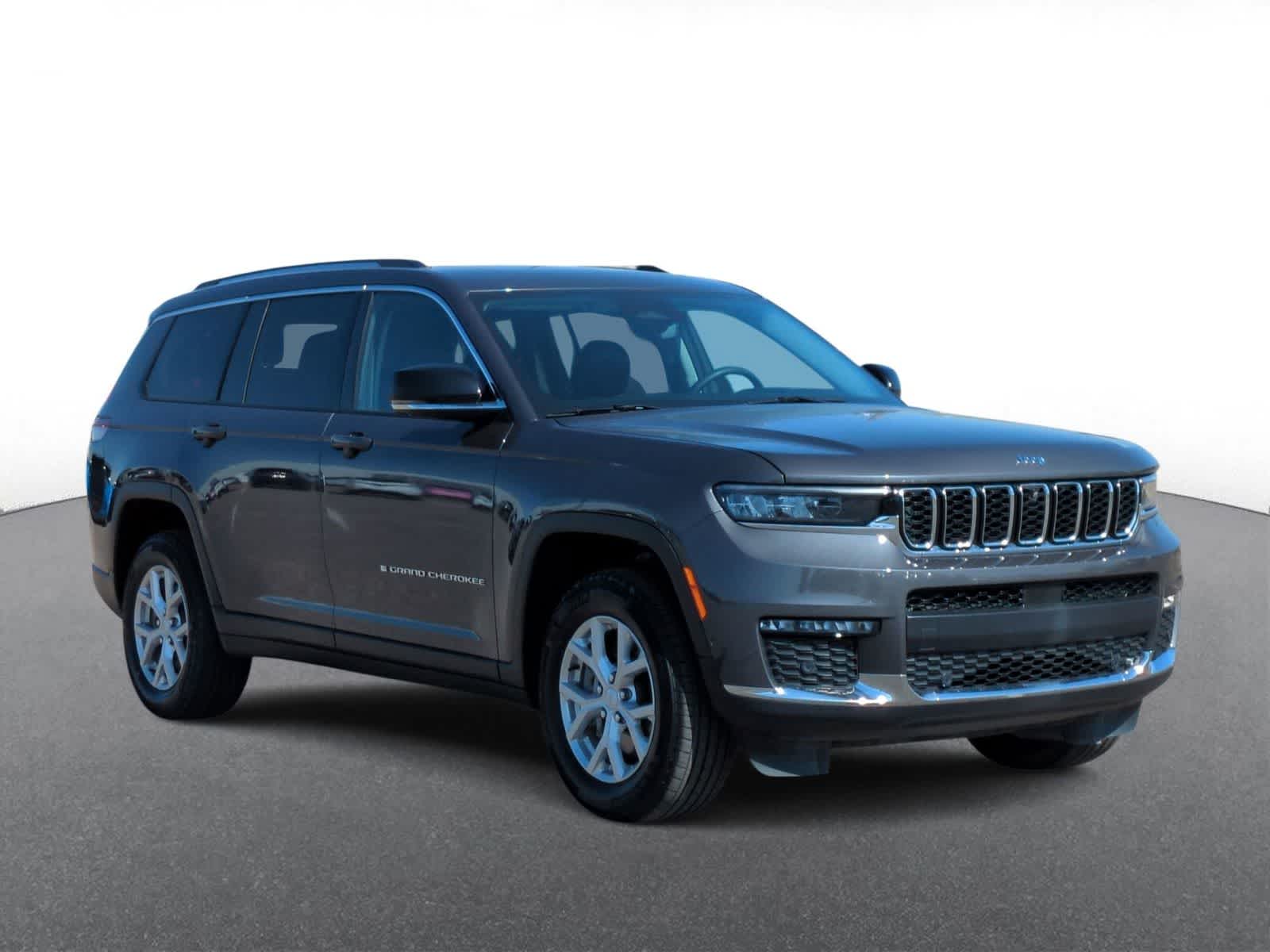 Thumbnail: 2023 Jeep Grand Cherokee L - 2
