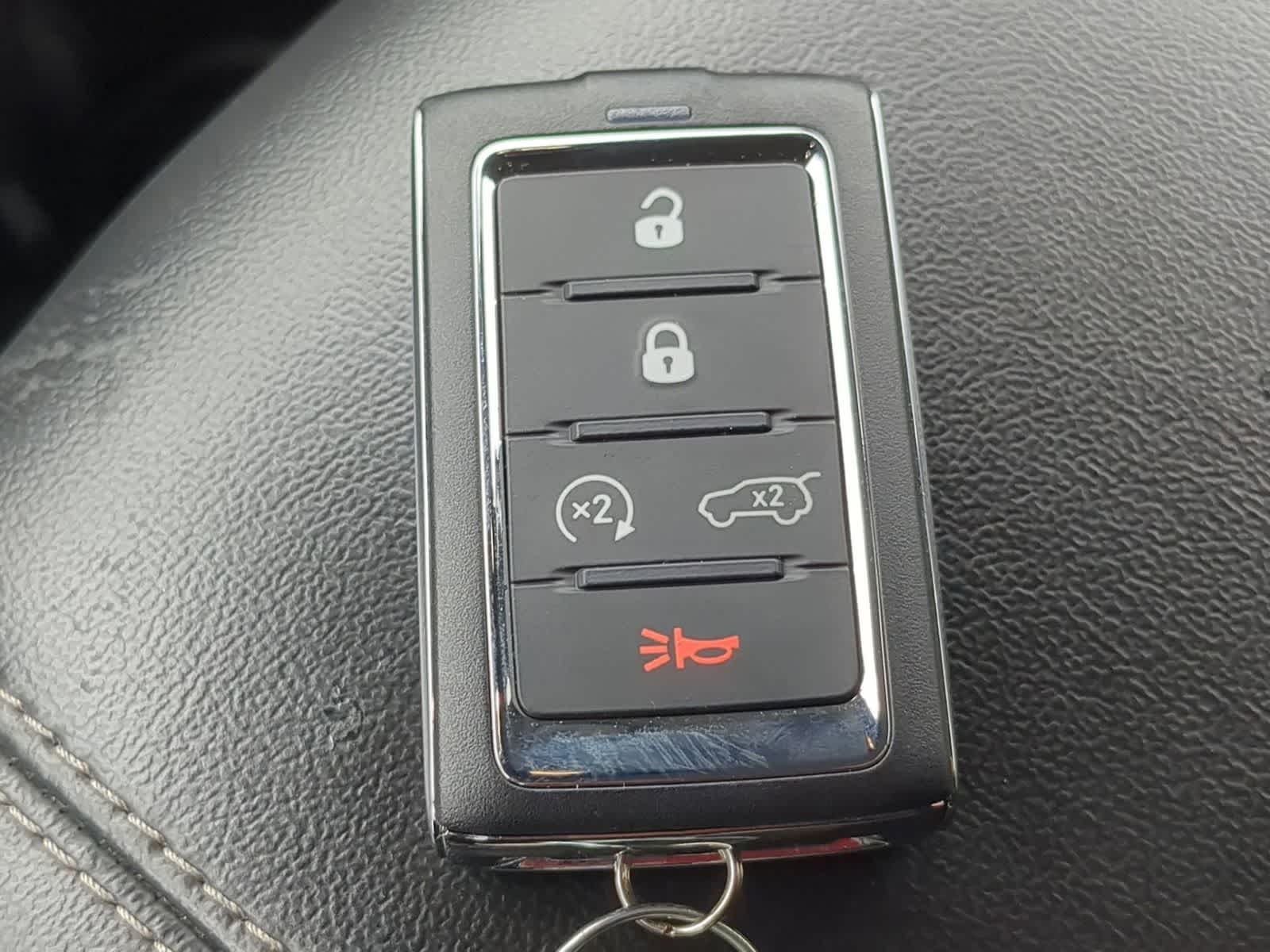 Thumbnail: 2023 Jeep Grand Cherokee - 33