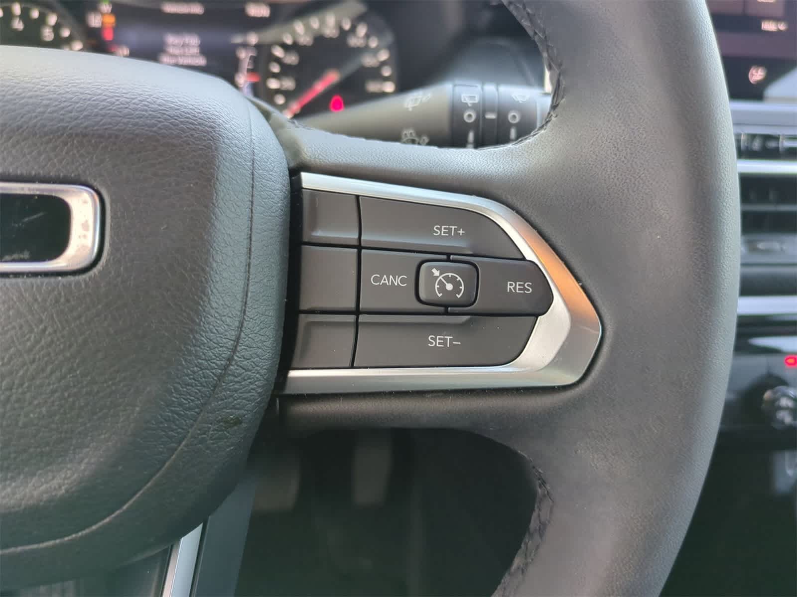 Thumbnail: 2022 Jeep Compass - 24