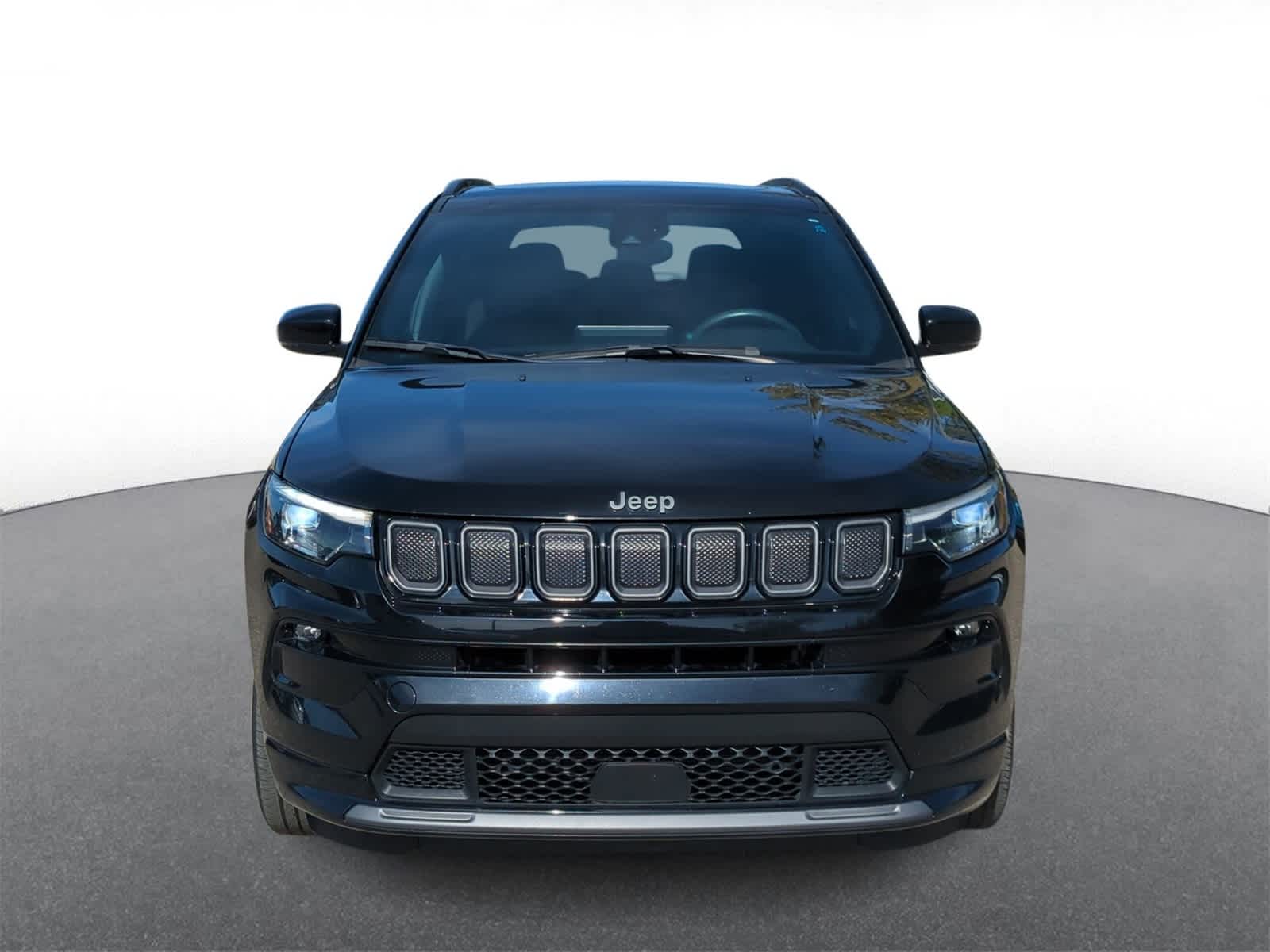 Thumbnail: 2022 Jeep Compass - 3