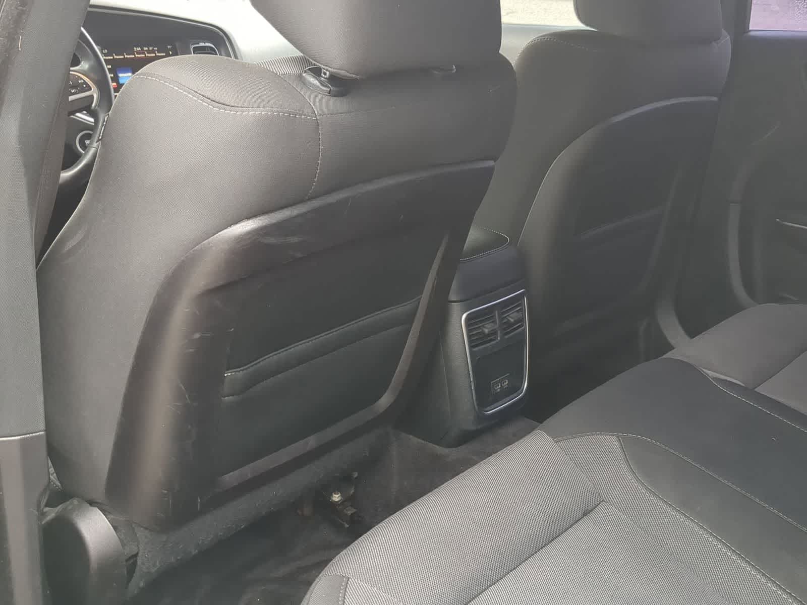 Thumbnail: 2016 Dodge Charger - 25