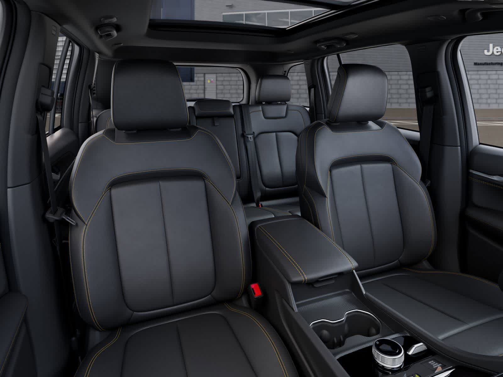 Thumbnail: 2026 Jeep Grand Cherokee - 16