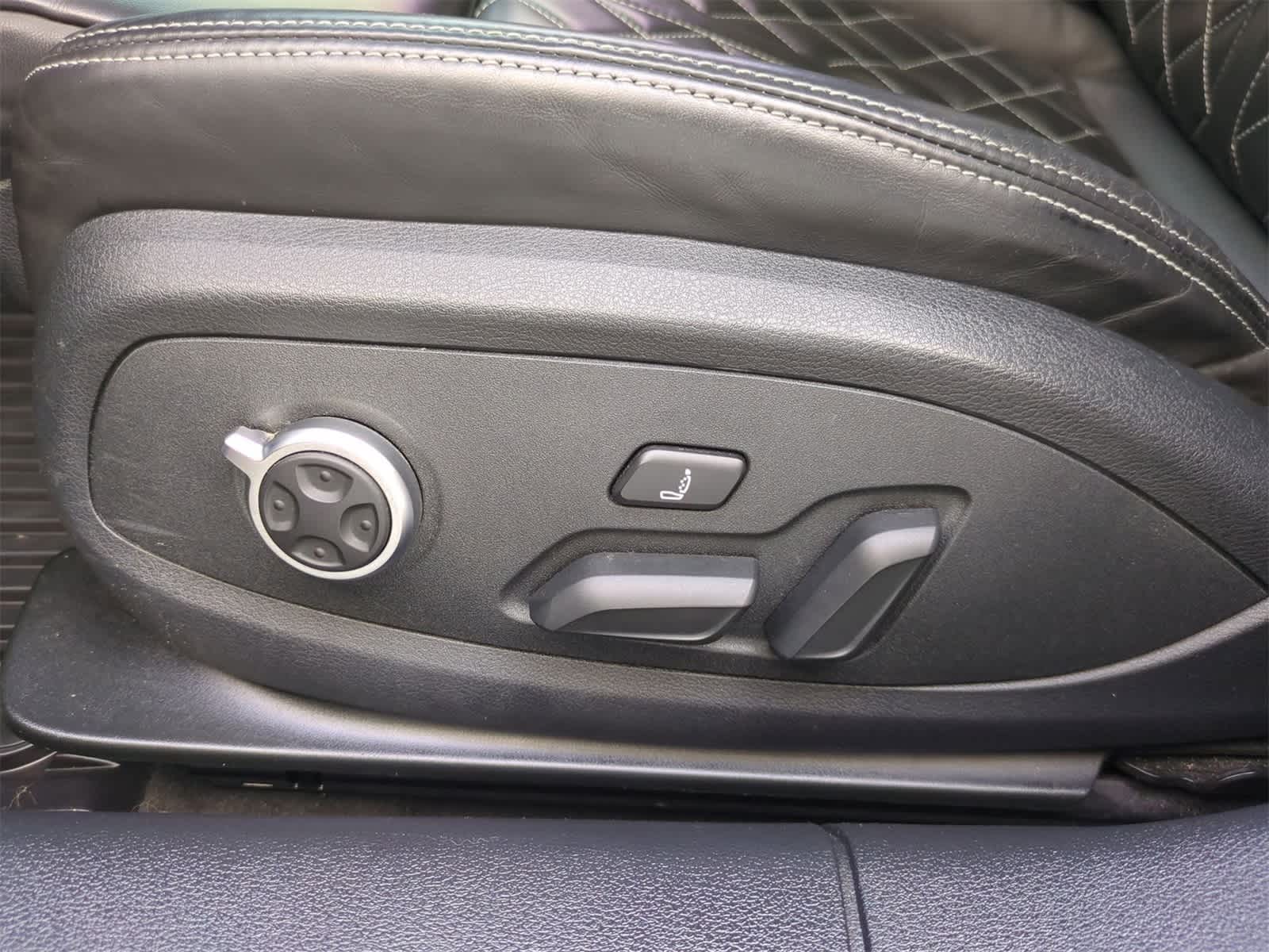 Thumbnail: 2019 Audi S5 - 17