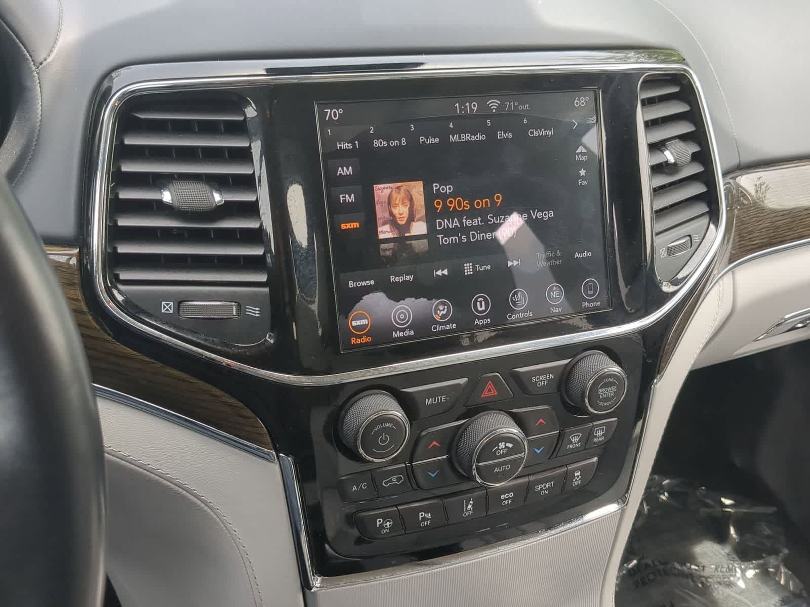 Thumbnail: 2019 Jeep Grand Cherokee - 26
