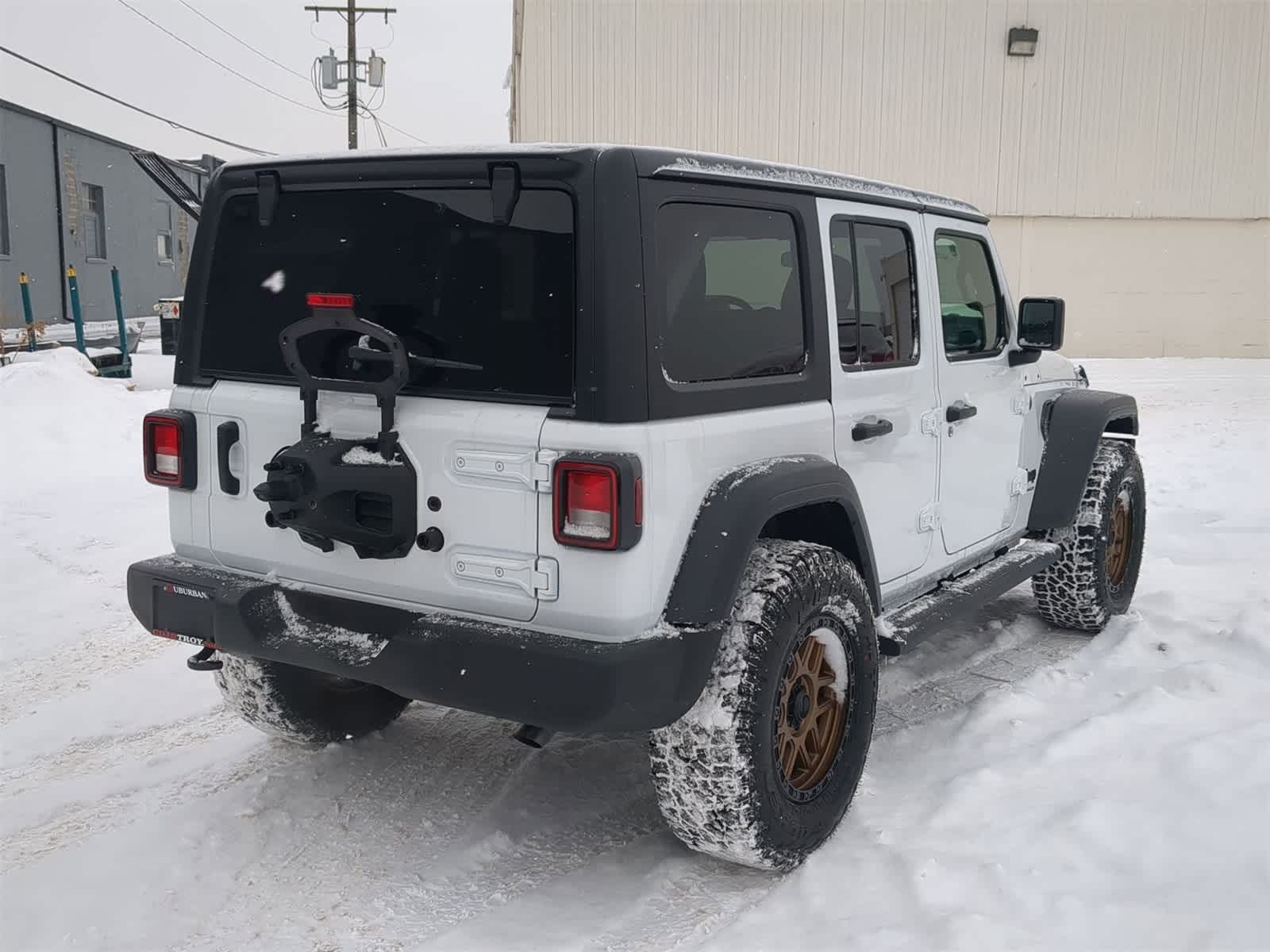 Thumbnail: 2026 Jeep Wrangler - 14