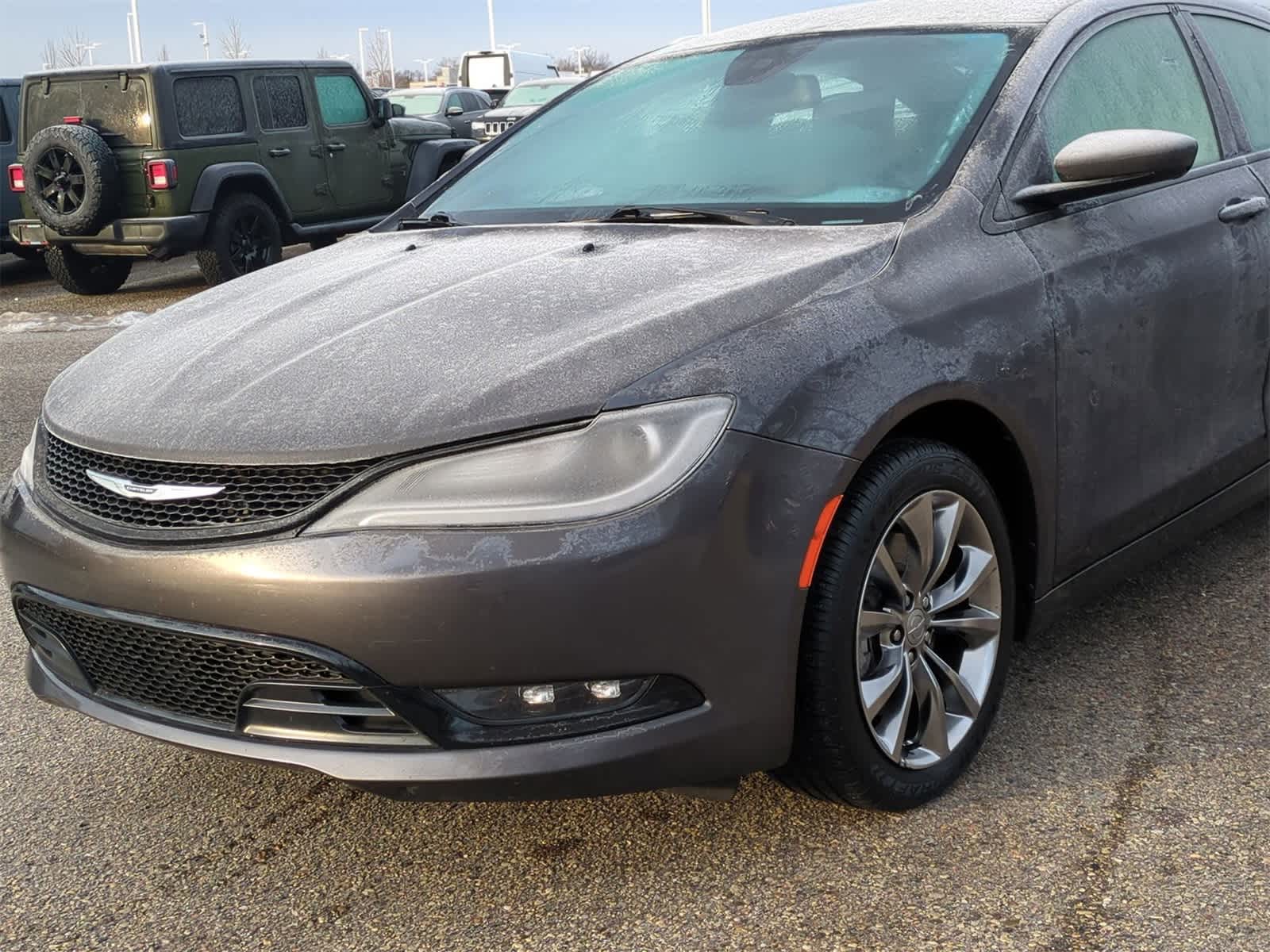 Thumbnail: 2015 Chrysler 200 - 11
