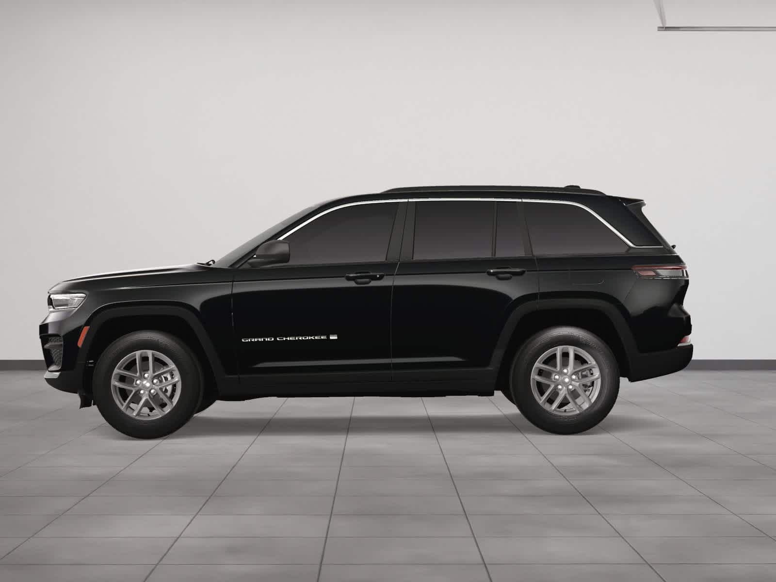 2025 Jeep Grand Cherokee Laredo 3