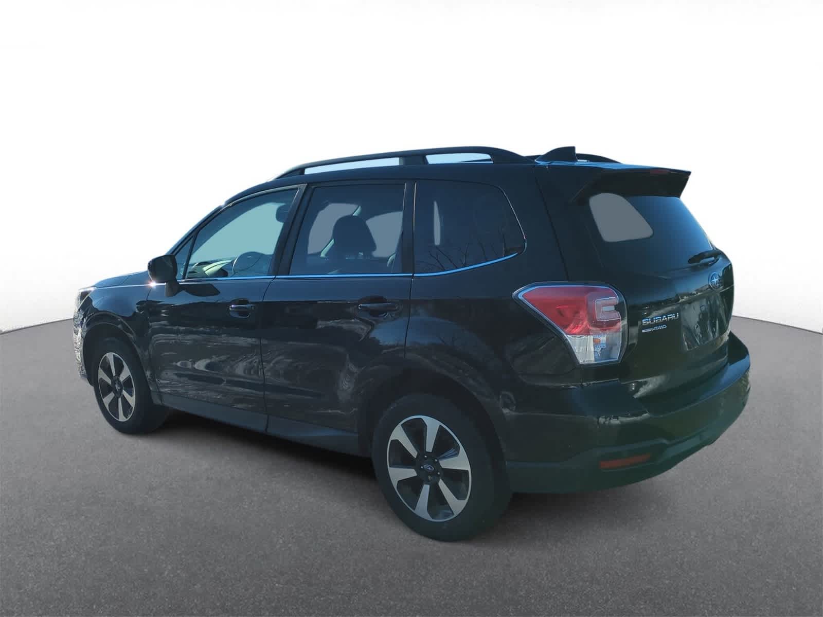 Thumbnail: 2018 Subaru Forester - 6