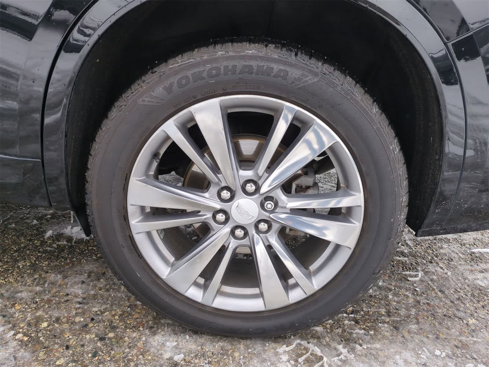 Thumbnail: 2023 Cadillac XT6 - 14