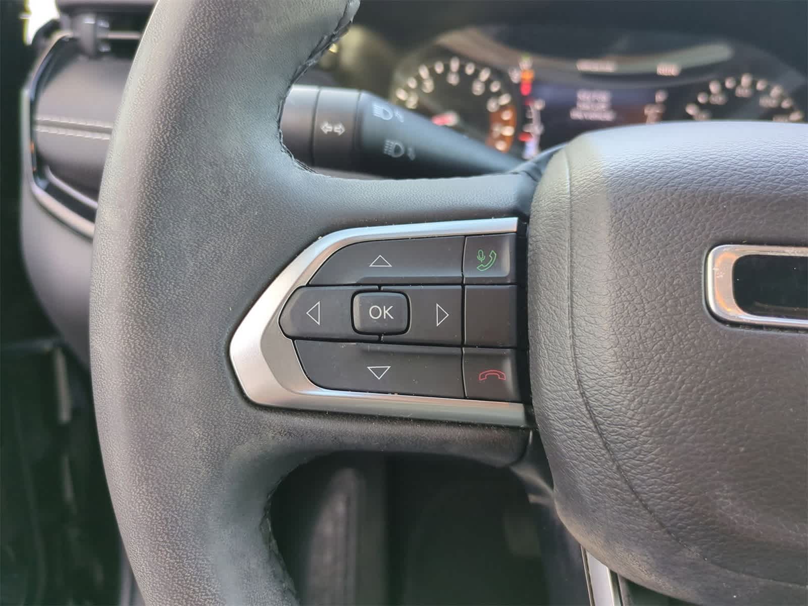 Thumbnail: 2022 Jeep Compass - 23