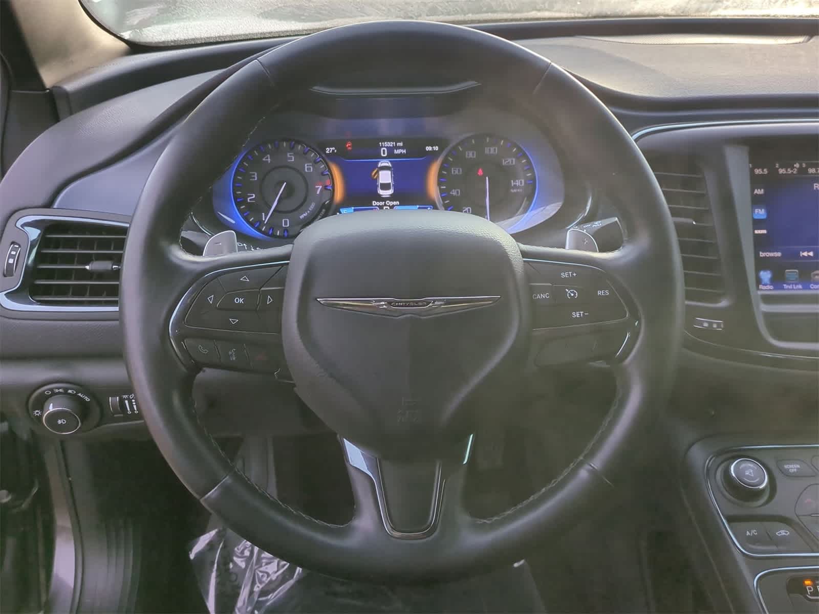 Thumbnail: 2015 Chrysler 200 - 22