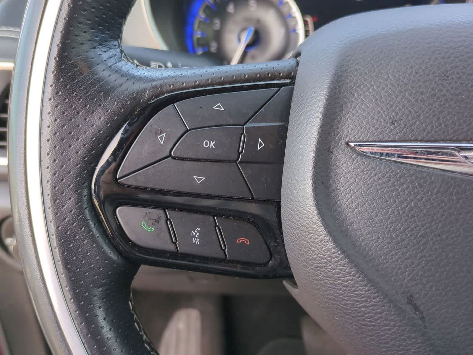 Thumbnail: 2019 Chrysler Pacifica - 22