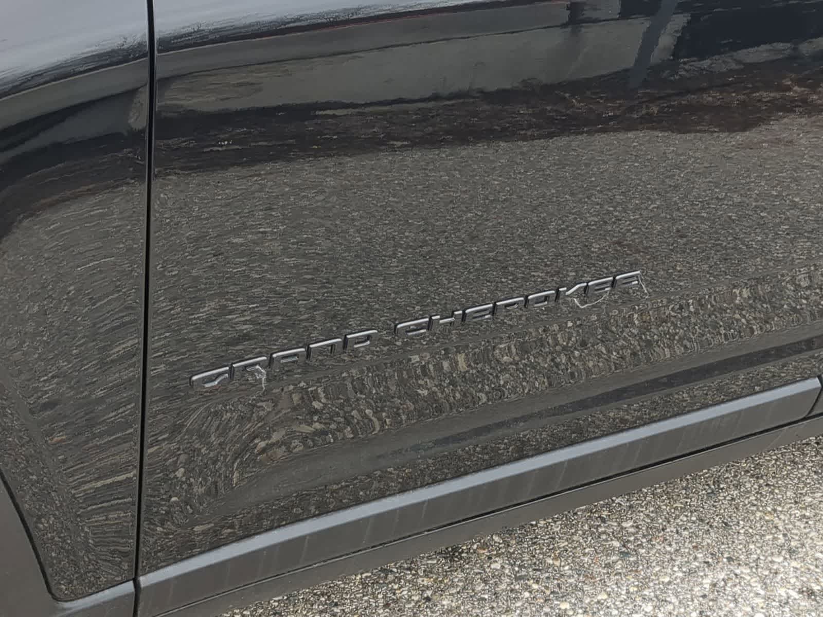 Thumbnail: 2023 Jeep Grand Cherokee - 13