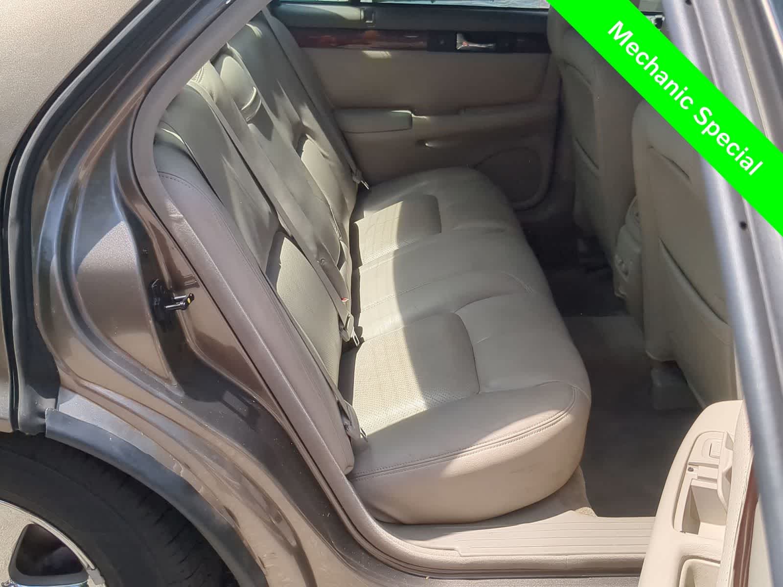 Thumbnail: 2000 Cadillac Seville - 12