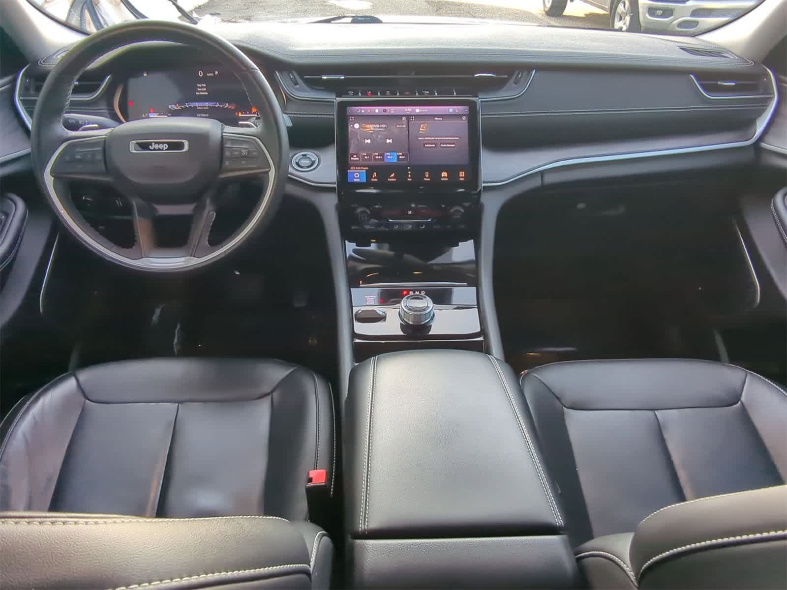 Thumbnail: 2022 Jeep Grand Cherokee L - 22