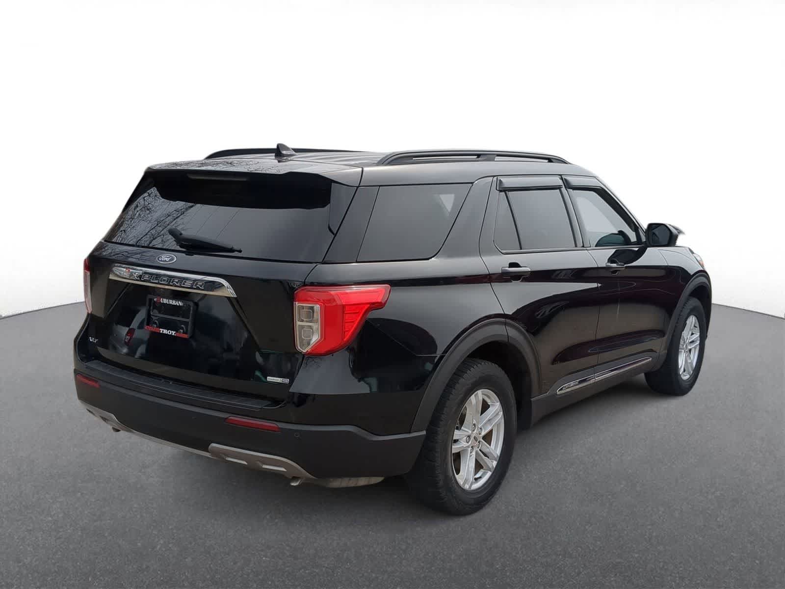 Thumbnail: 2020 Ford Explorer - 8