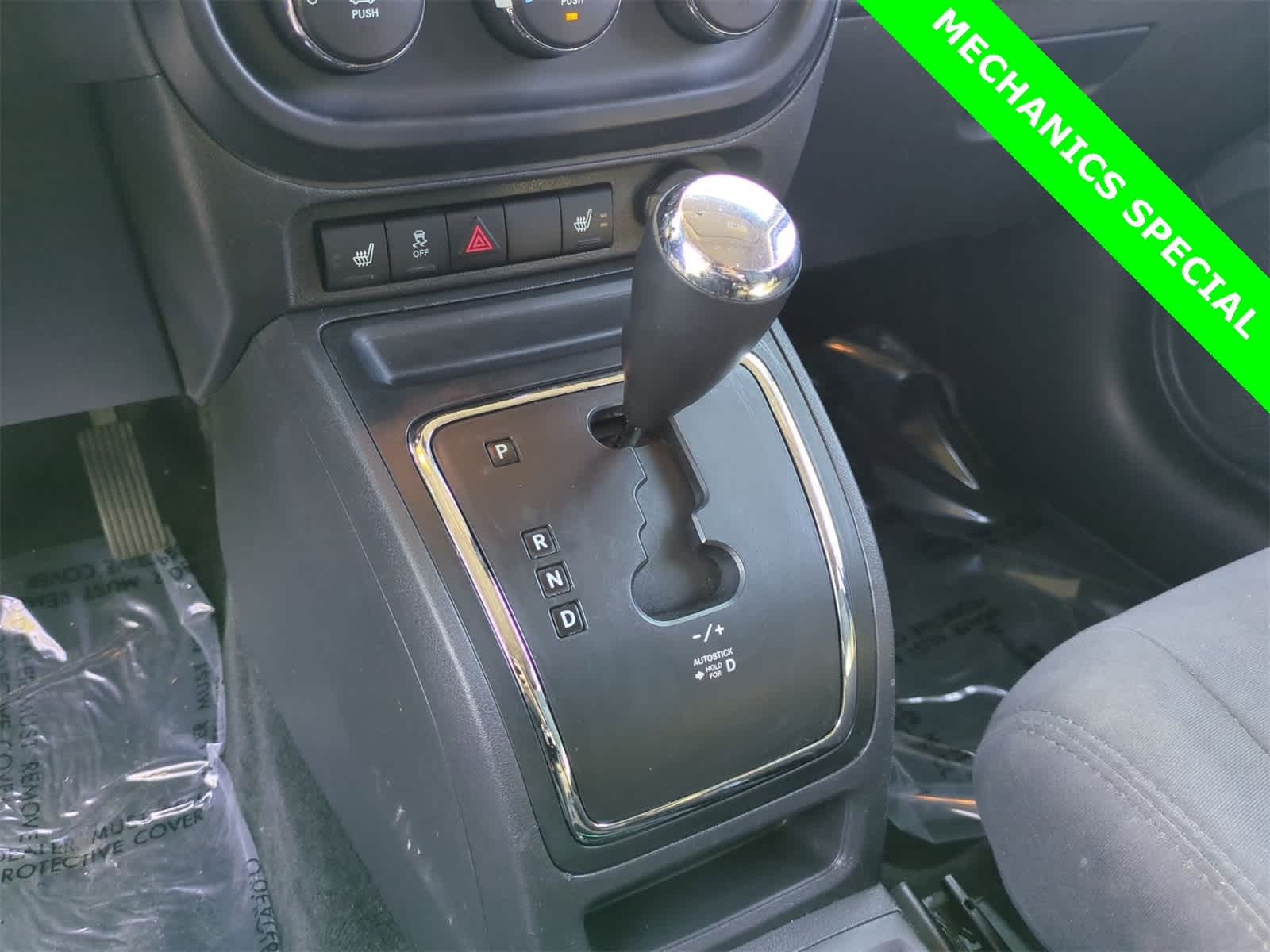 Thumbnail: 2012 Jeep Patriot - 25