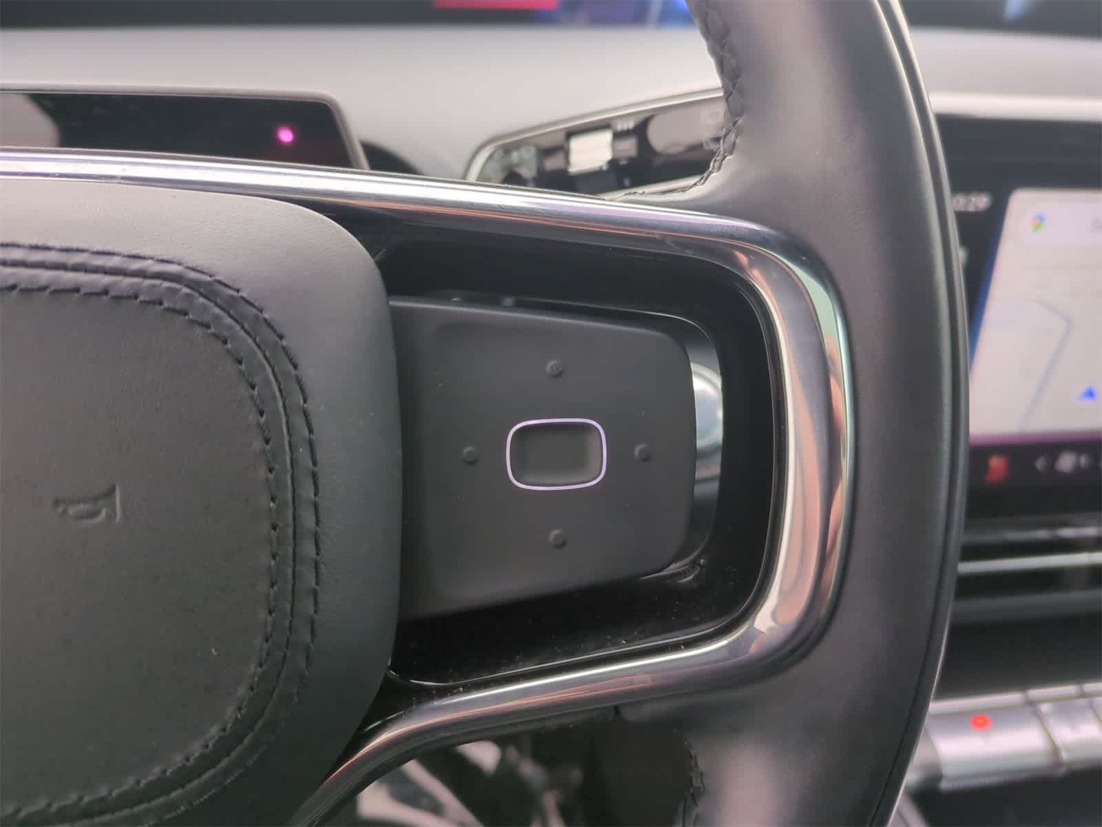 Thumbnail: 2025 Lincoln Nautilus - 25