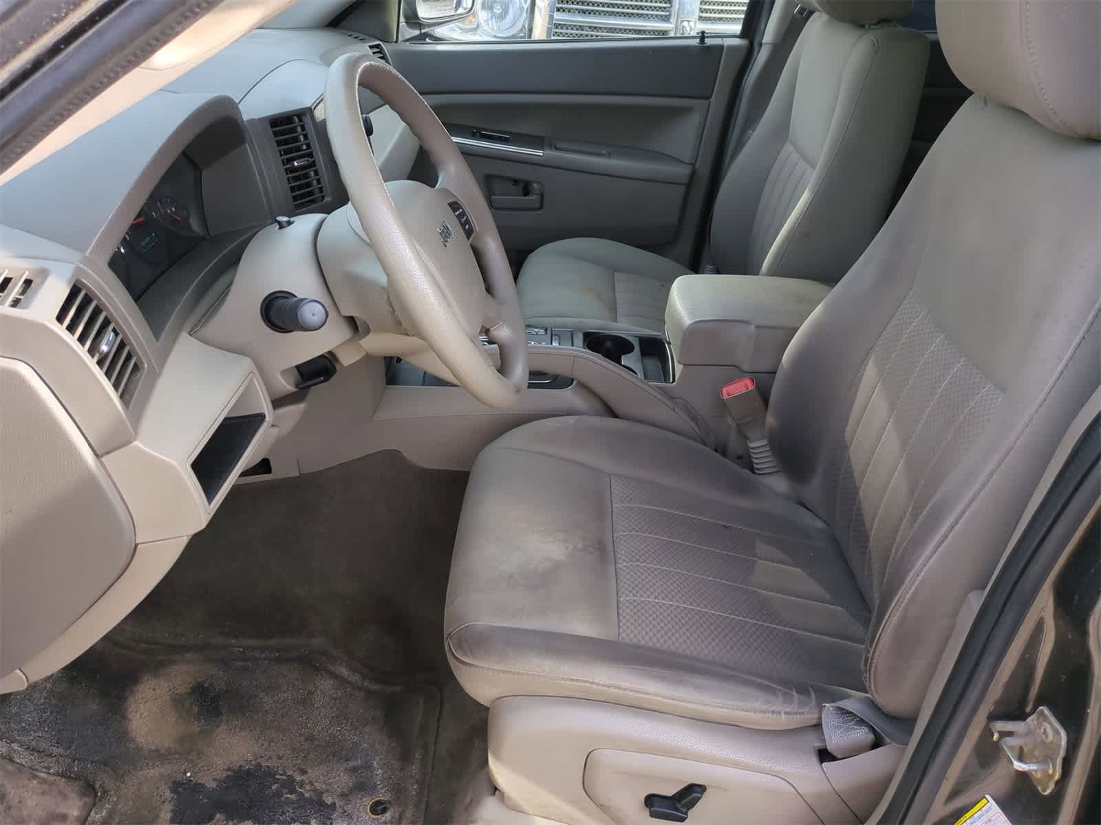2006 Jeep Grand Cherokee Laredo 15
