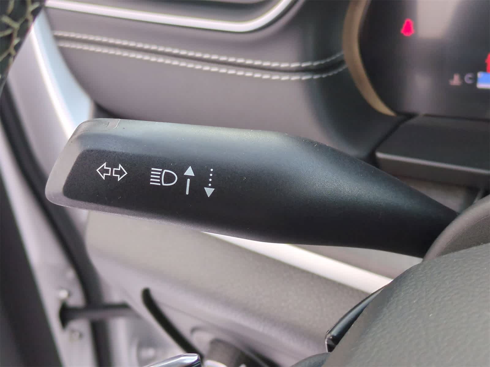 Thumbnail: 2023 Jeep Grand Cherokee - 26