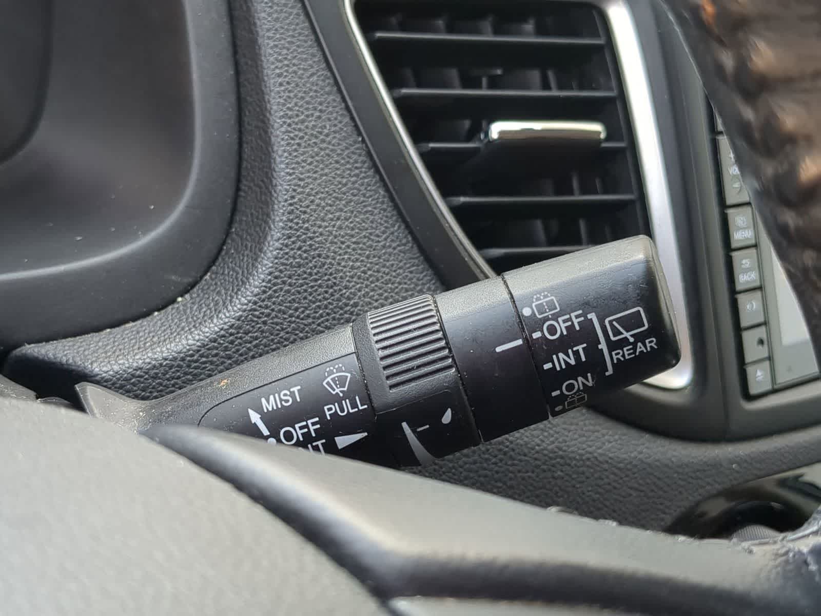 Thumbnail: 2015 Honda CR-V - 25