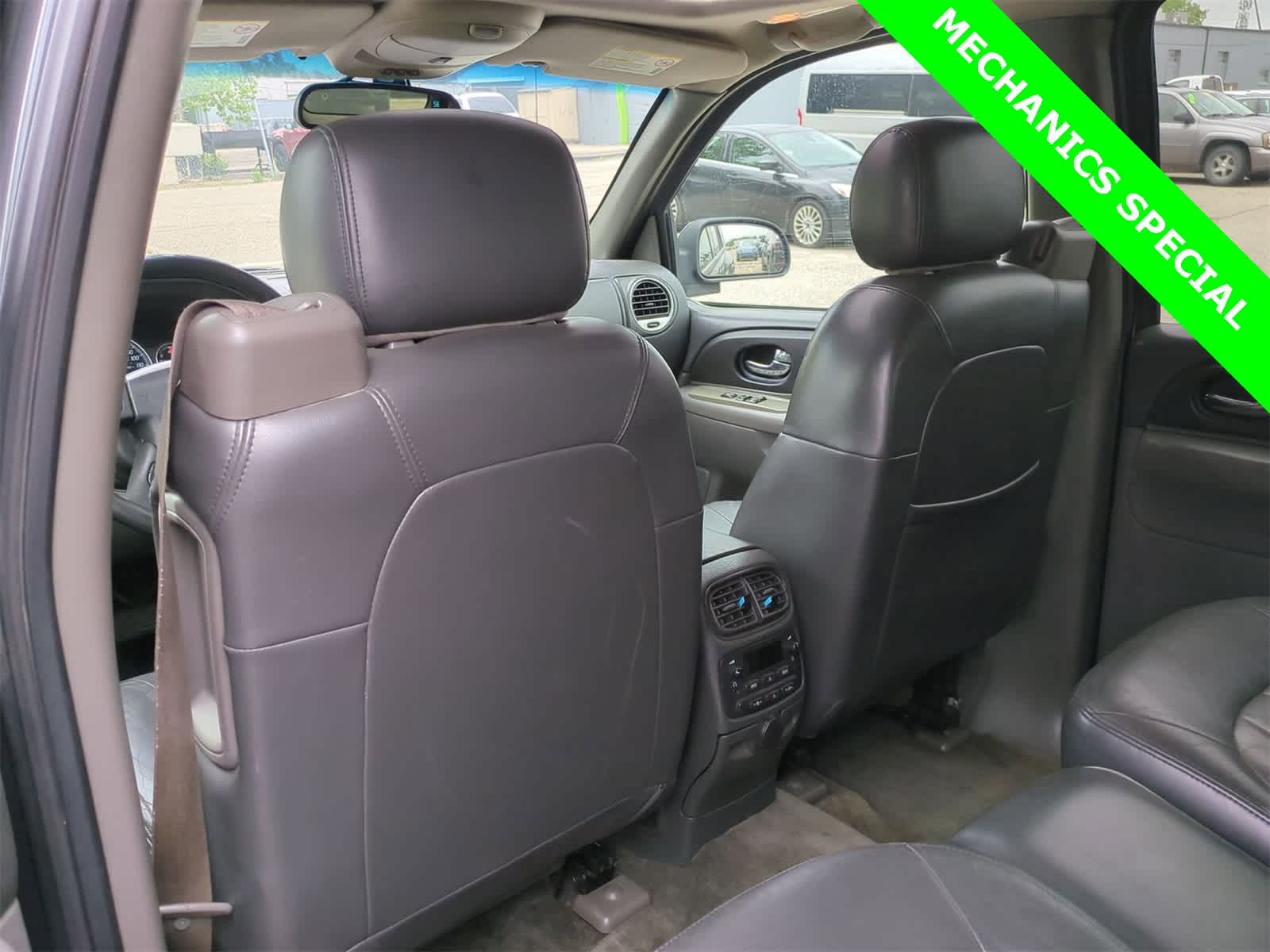 Thumbnail: 2004 GMC Envoy - 16