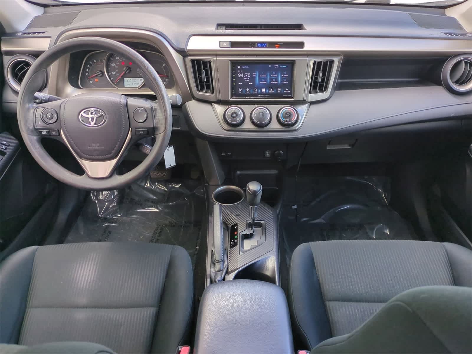 Thumbnail: 2015 Toyota RAV4 - 15