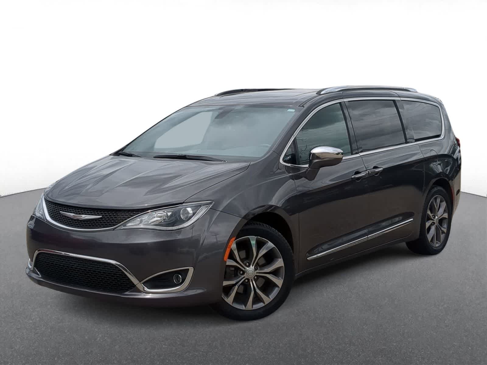 Thumbnail: 2020 Chrysler Pacifica - 1
