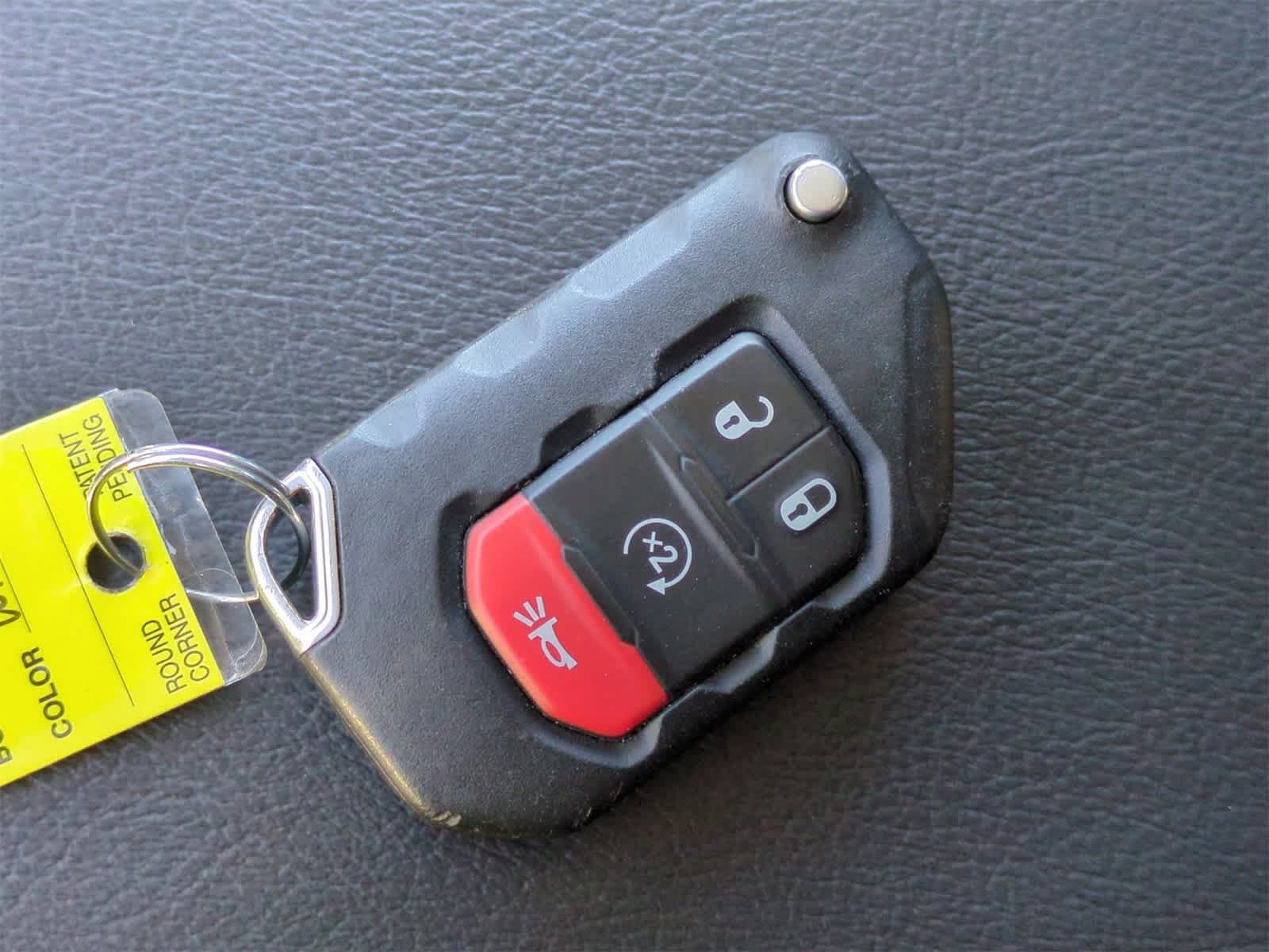 Thumbnail: 2023 Jeep Wrangler - 34