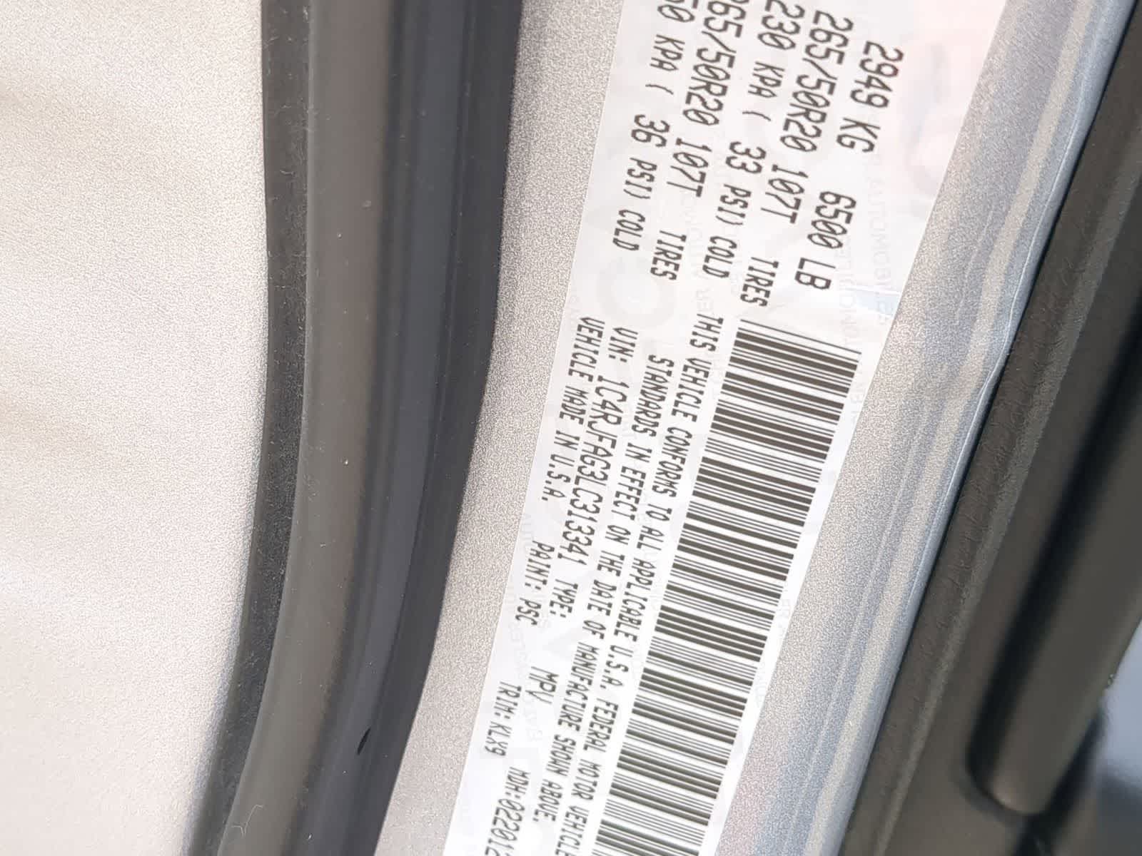 Thumbnail: 2020 Jeep Grand Cherokee - 33