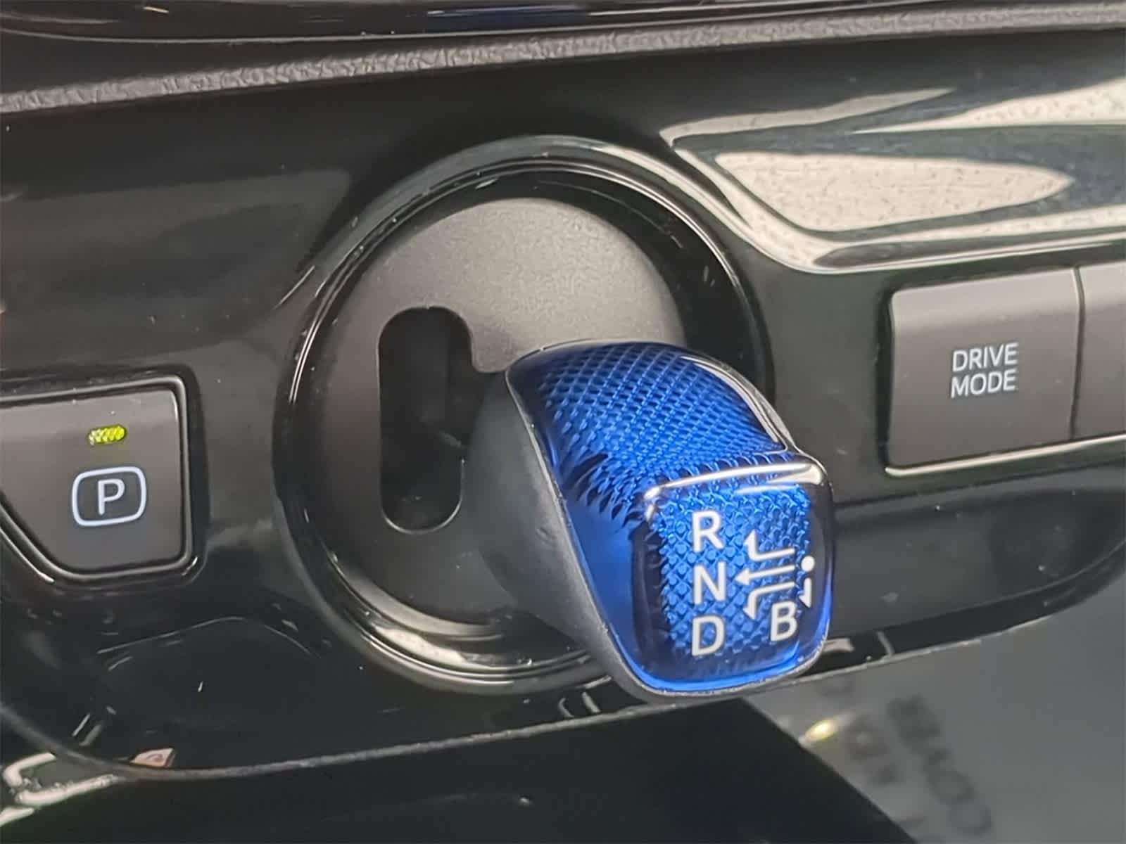 Thumbnail: 2022 Toyota Prius - 29