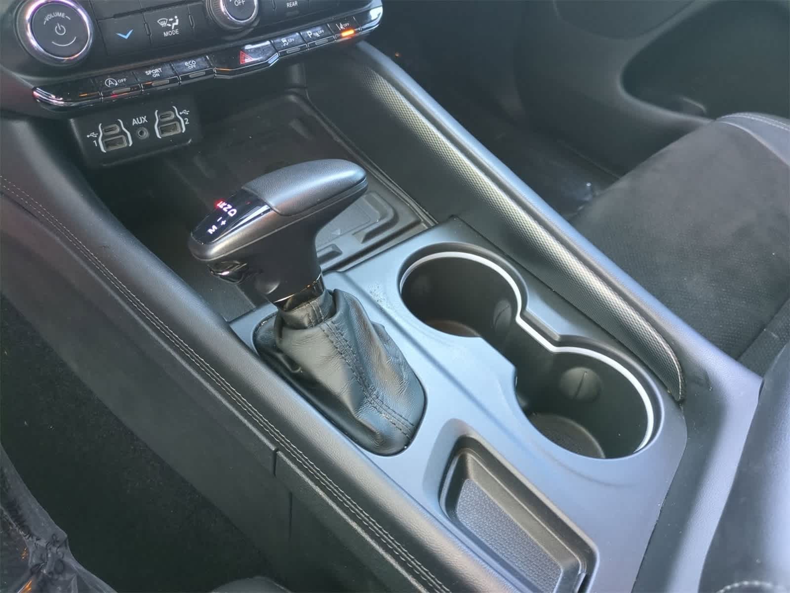 Thumbnail: 2022 Dodge Durango - 32