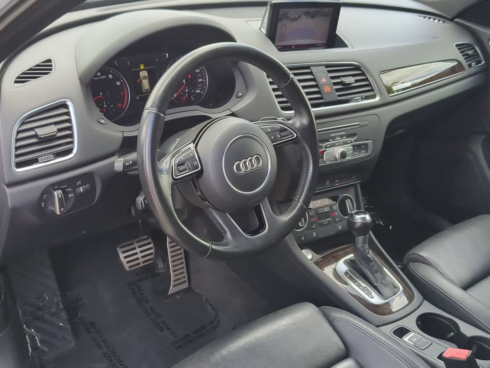 Thumbnail: 2016 Audi Q3 - 10