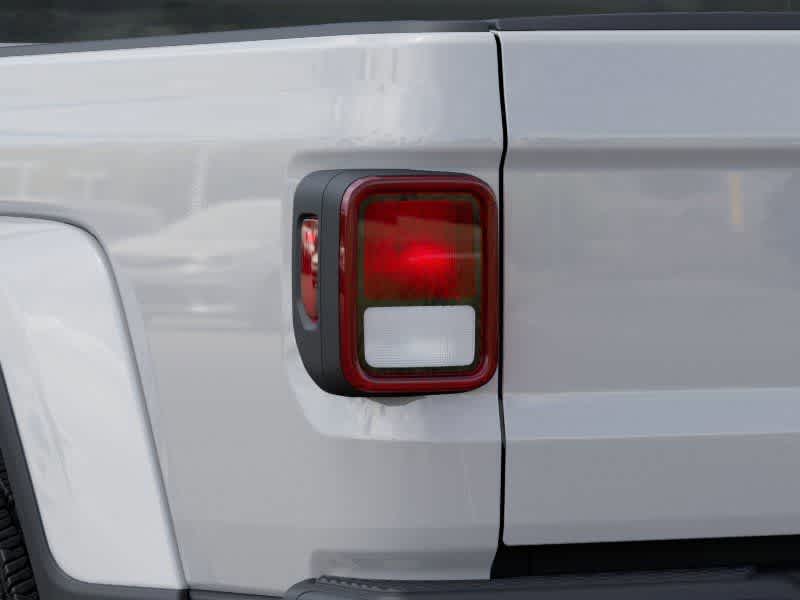 Thumbnail: 2026 Jeep Gladiator - 9