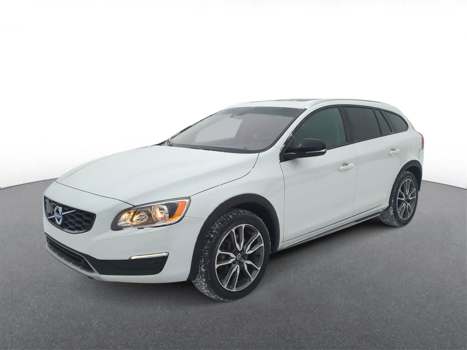 Thumbnail: 2017 Volvo S60 - 4