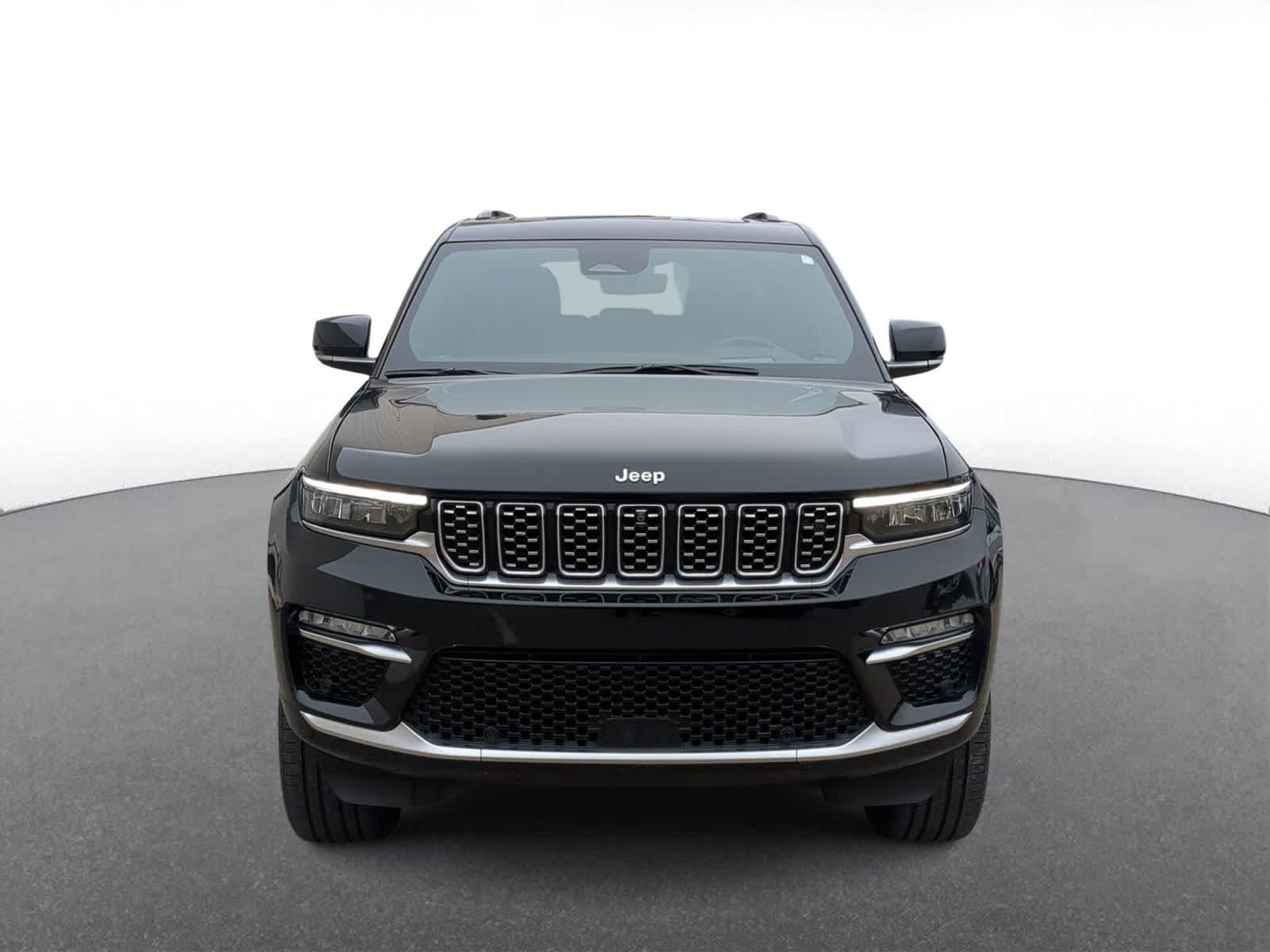 Thumbnail: 2024 Jeep Grand Cherokee - 3