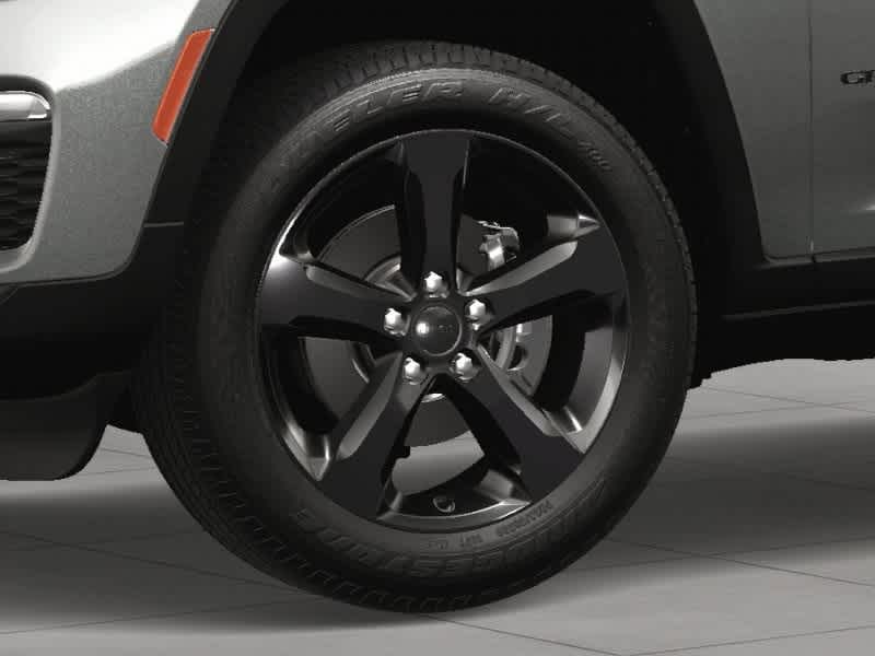 2025 Jeep Grand Cherokee Limited Edition 11