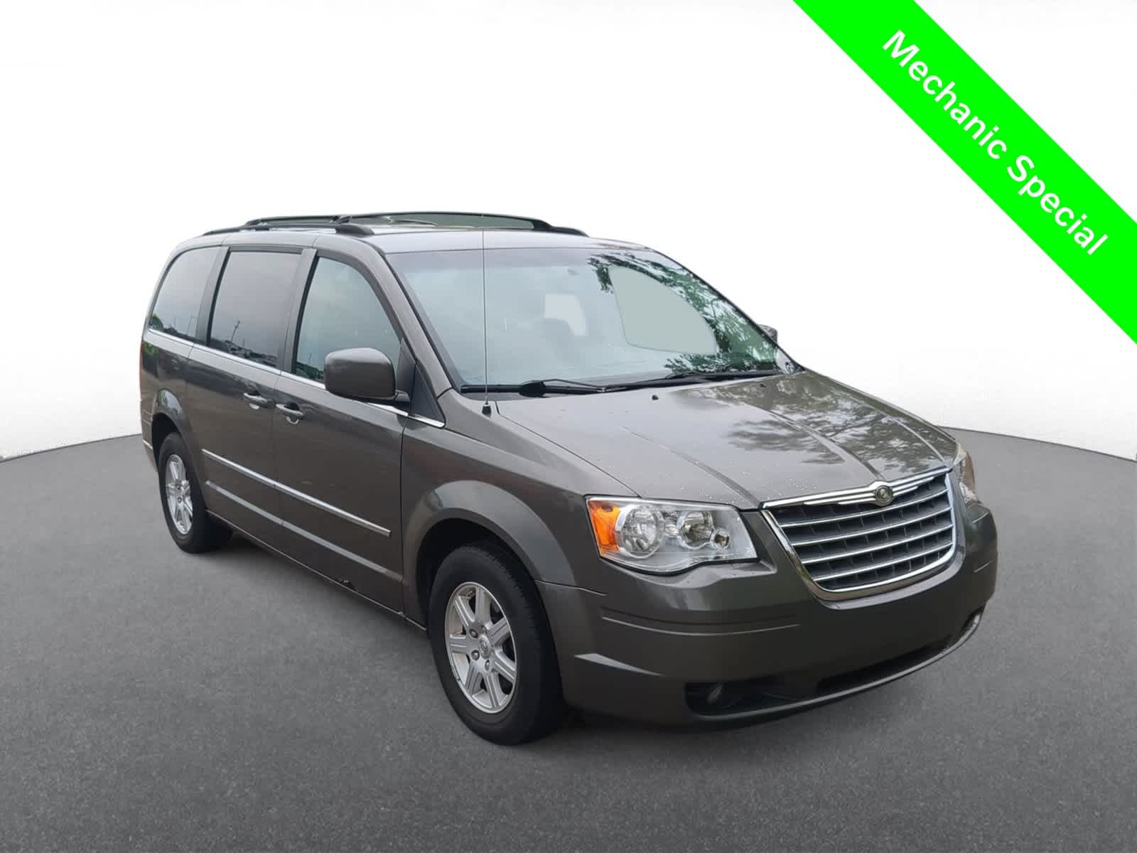 Used 2010 Chrysler Town & Country Touring Plus with VIN 2A4RR8DX7AR334305 for sale in Troy, MI