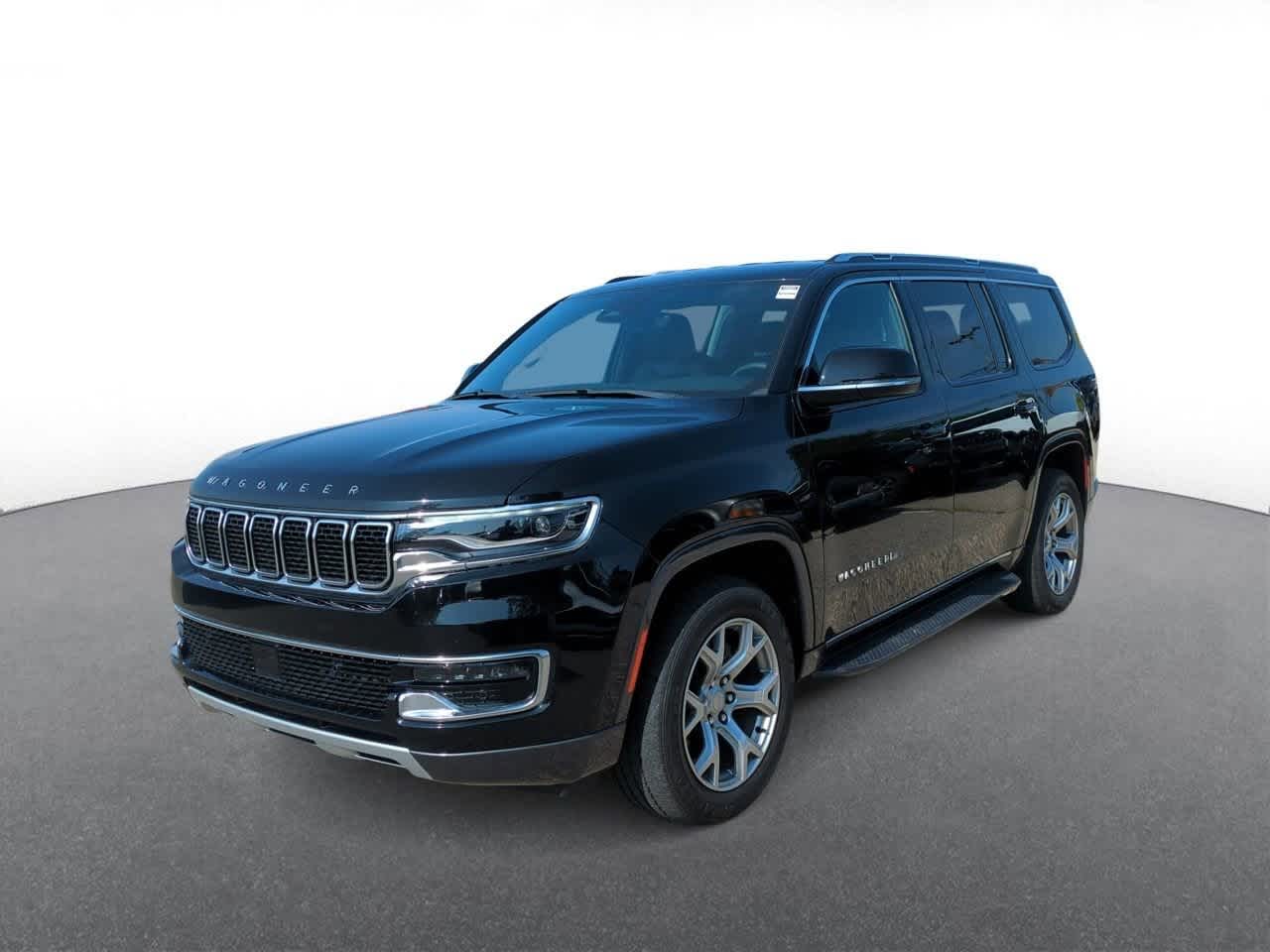 Thumbnail: 2022 Jeep Wagoneer - 4