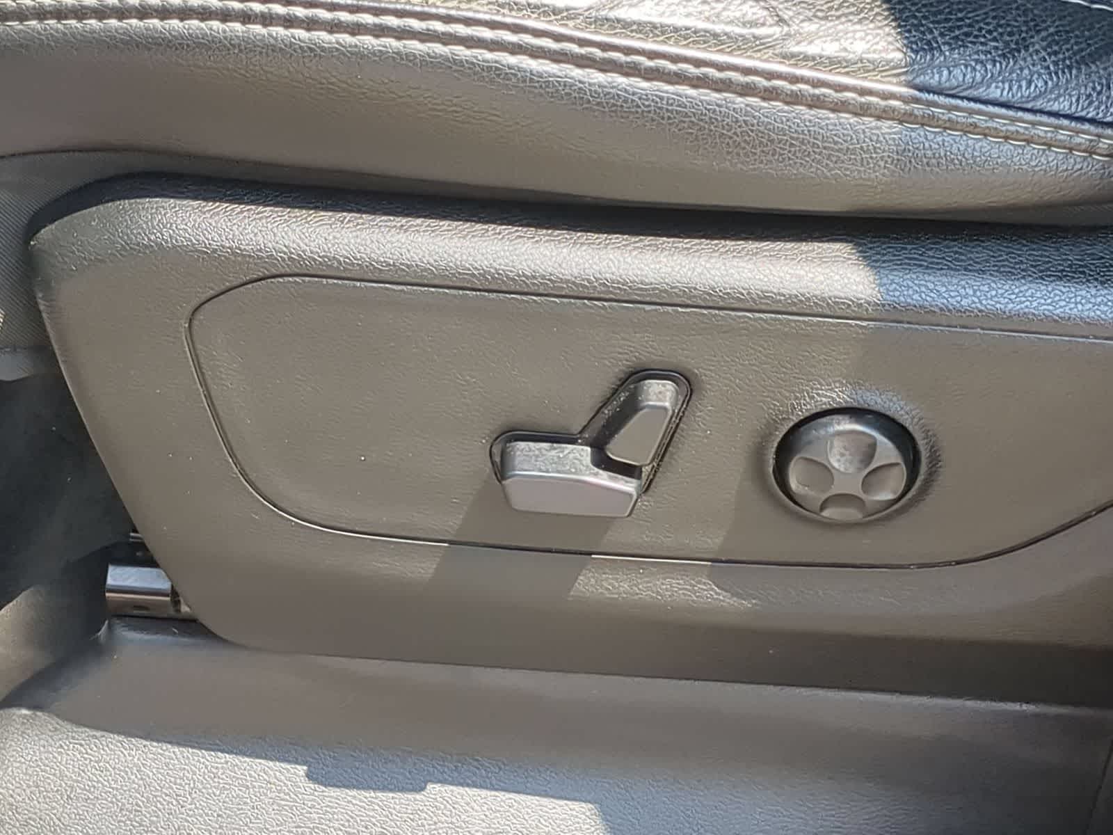 Thumbnail: 2020 RAM 1500 - 17