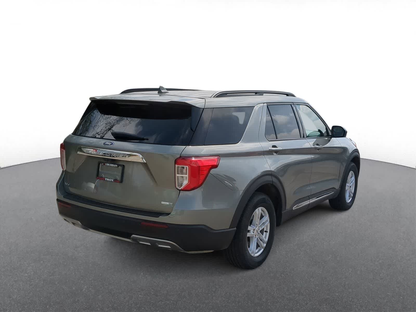Thumbnail: 2020 Ford Explorer - 8