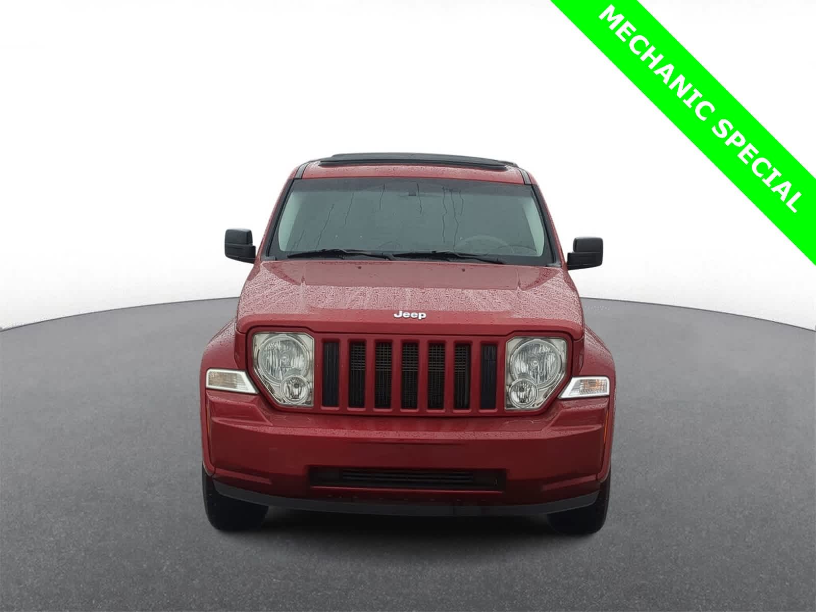Thumbnail: 2010 Jeep Liberty - 3