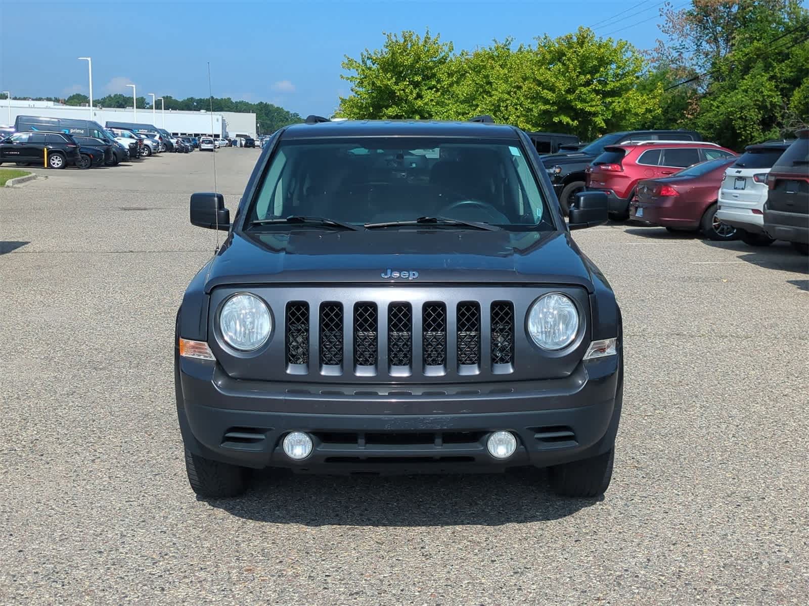 Thumbnail: 2014 Jeep Patriot - 3