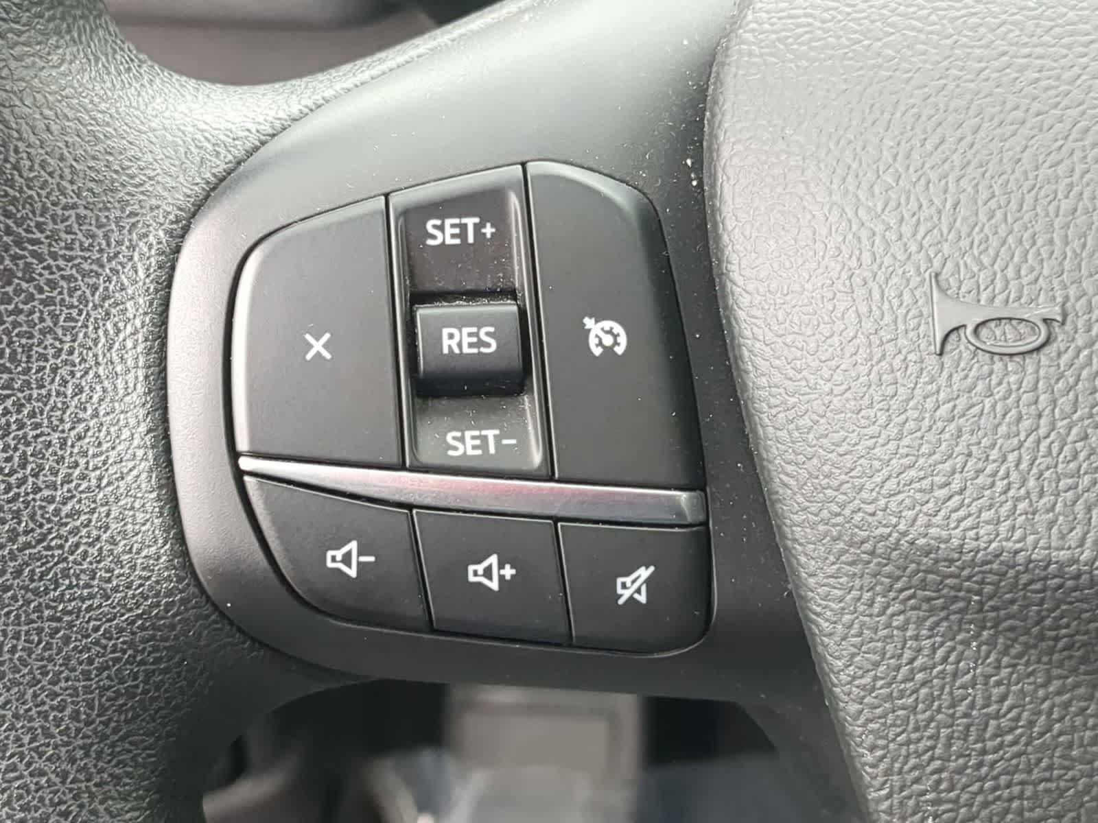 Thumbnail: 2020 Ford Escape - 23