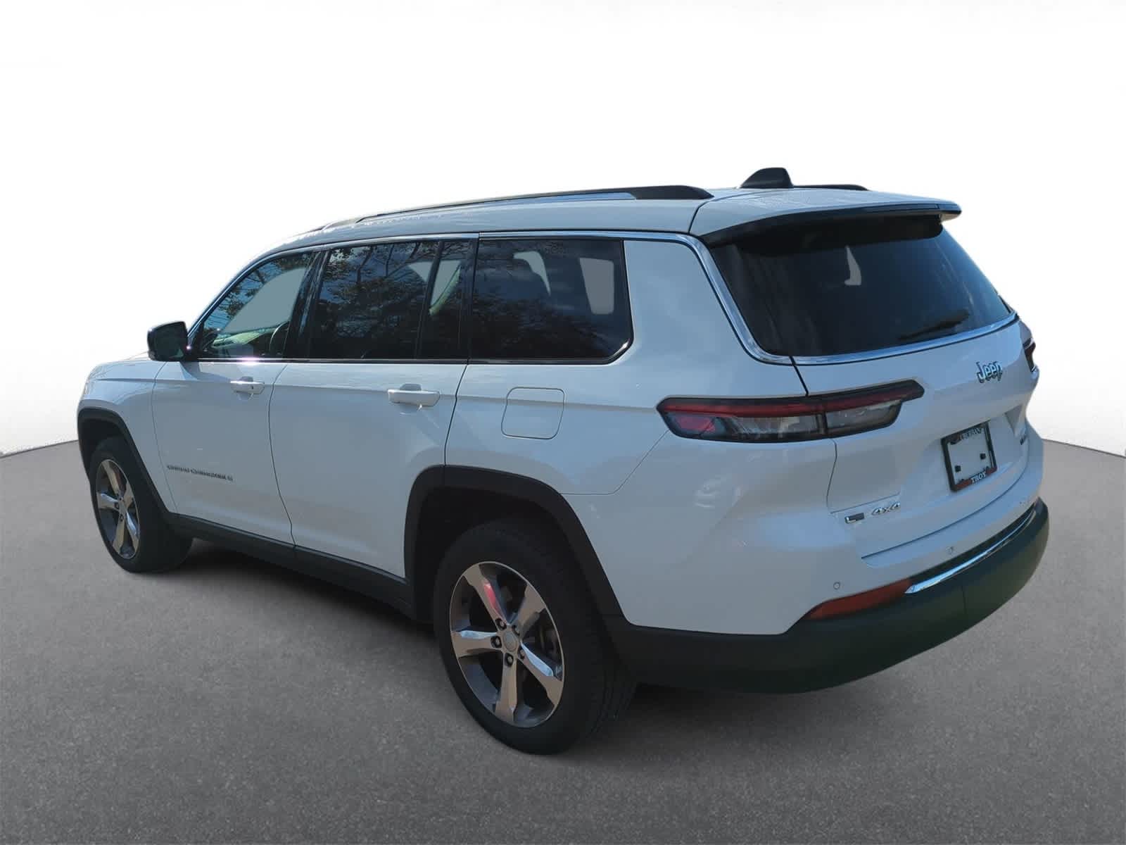 Thumbnail: 2022 Jeep Grand Cherokee L - 6