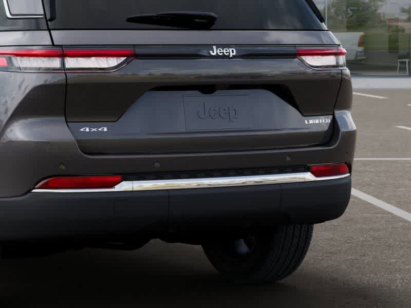 Thumbnail: 2026 Jeep Grand Cherokee - 13