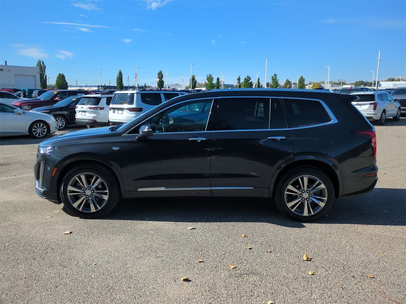 2020 Cadillac XT6 Premium Luxury photo 3