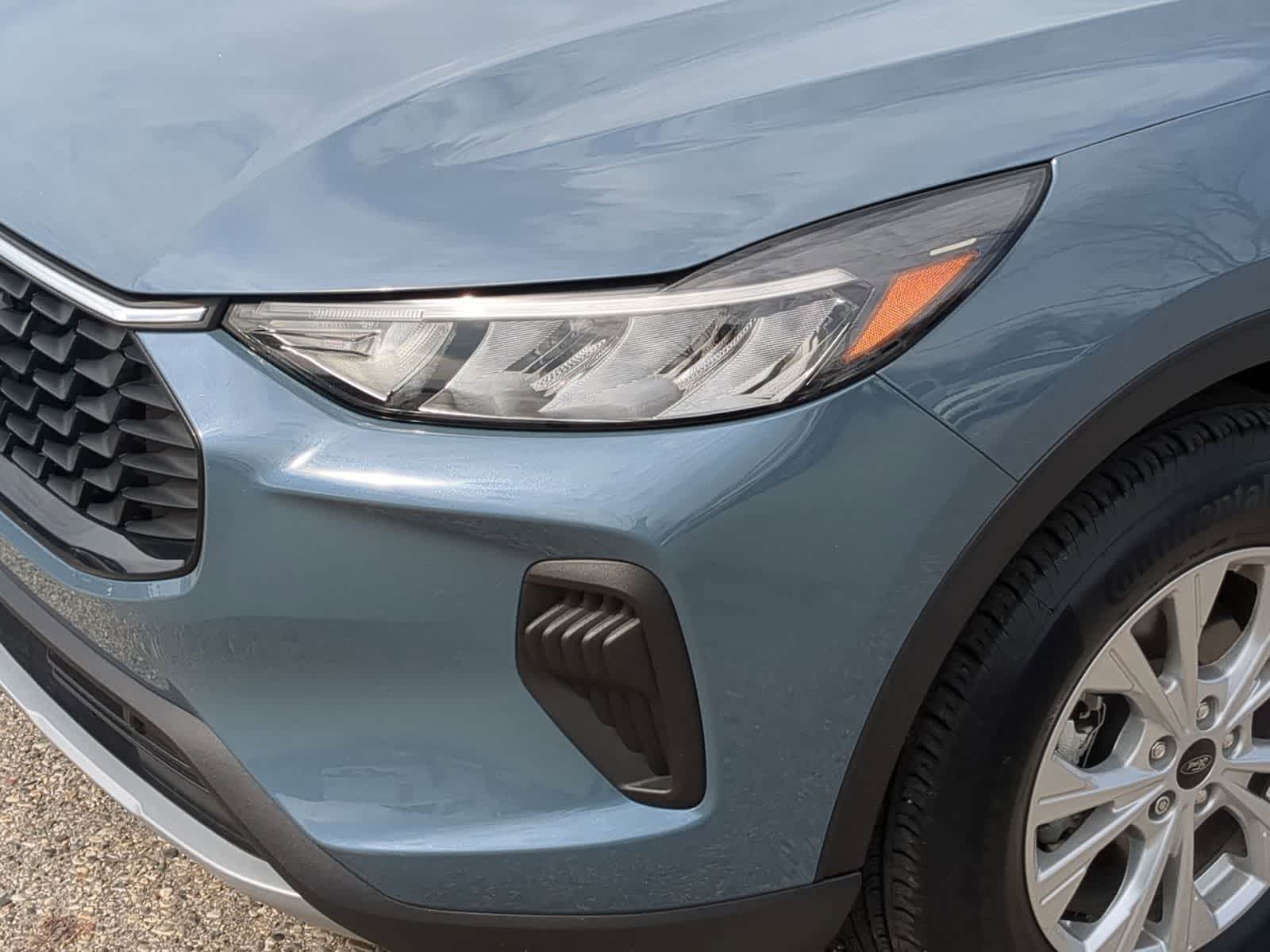 Thumbnail: 2024 Ford Escape - 11