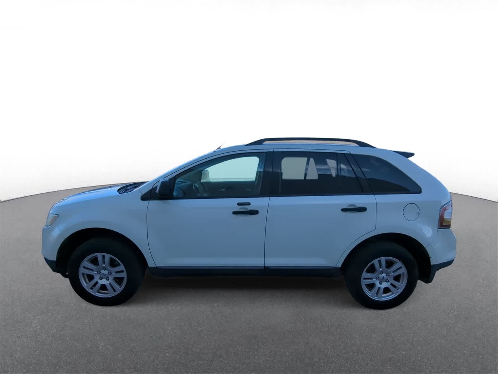 Thumbnail: 2010 Ford Edge - 5