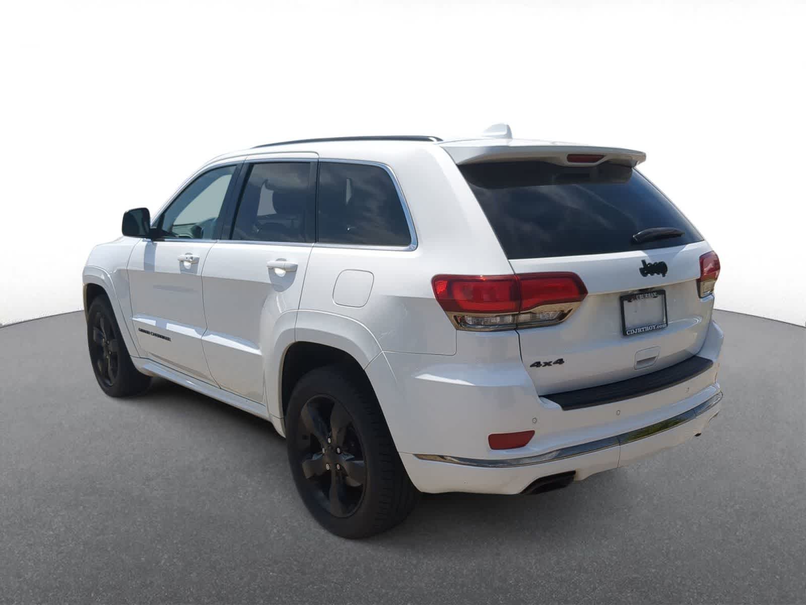 Thumbnail: 2016 Jeep Grand Cherokee - 6